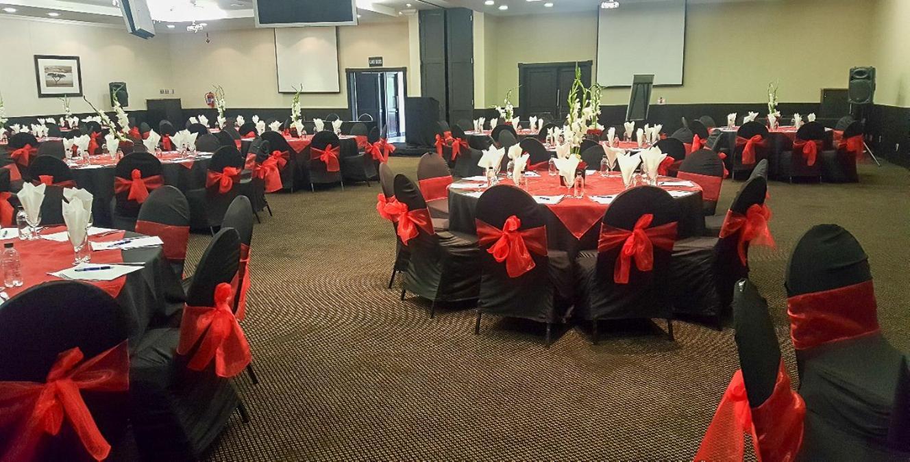 Safari Hotel & Convention Centre Rustenburg Exterior photo